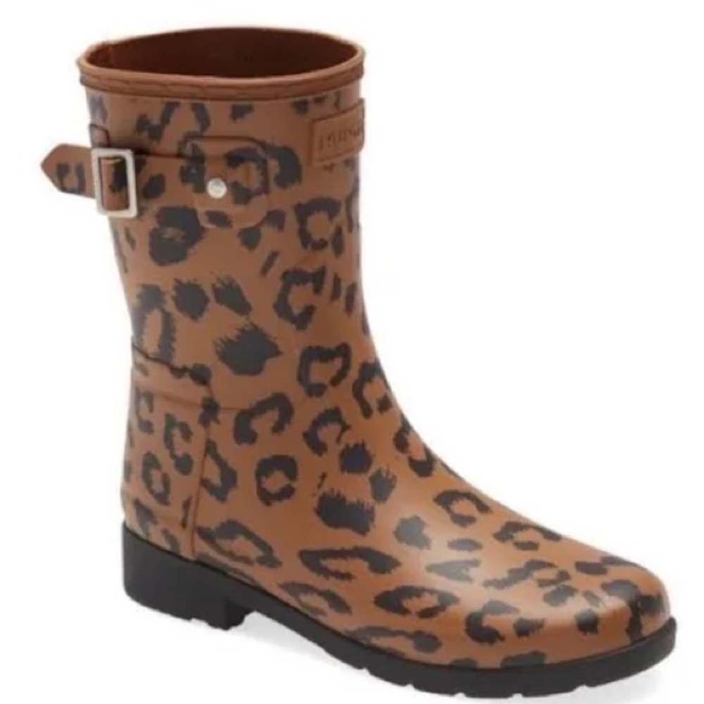 Hunter Leopard Print Short Rain Boot in Brown and Black